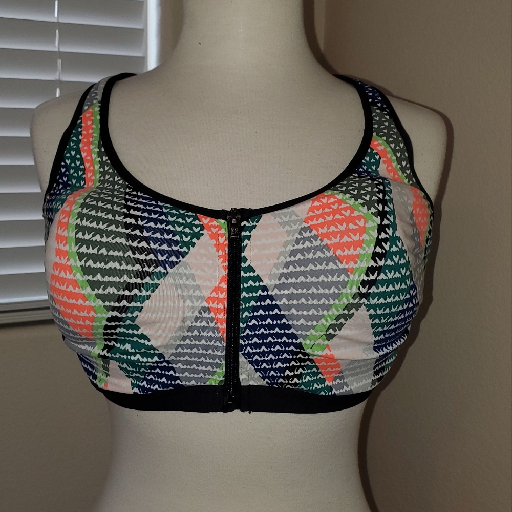 Victoria sport size 38DDD sports bra Victoria's secret